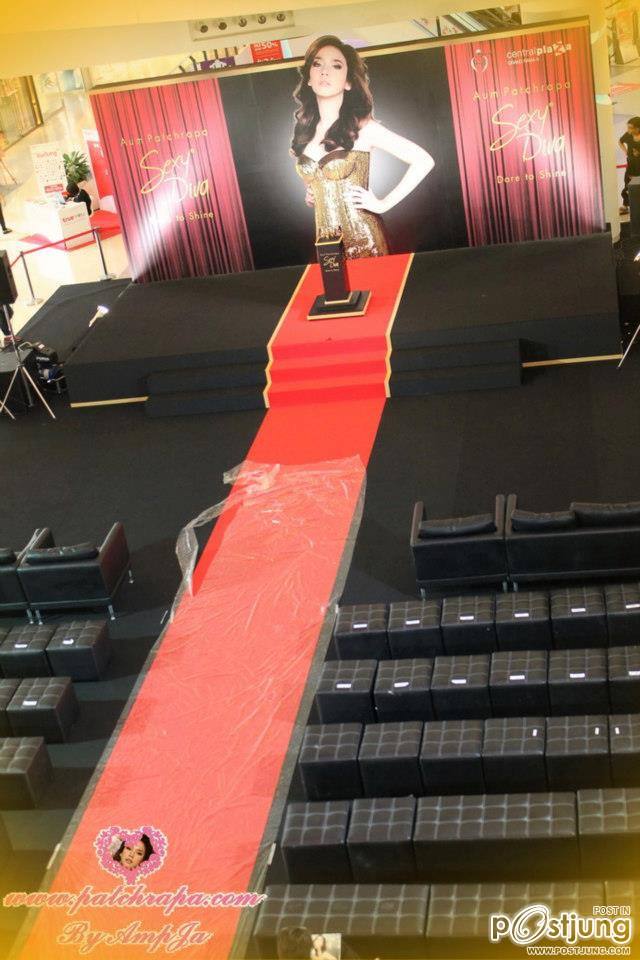 Surprise Superstar !!!,,