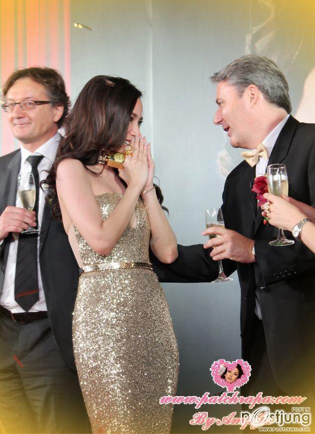 Surprise Superstar !!!,,