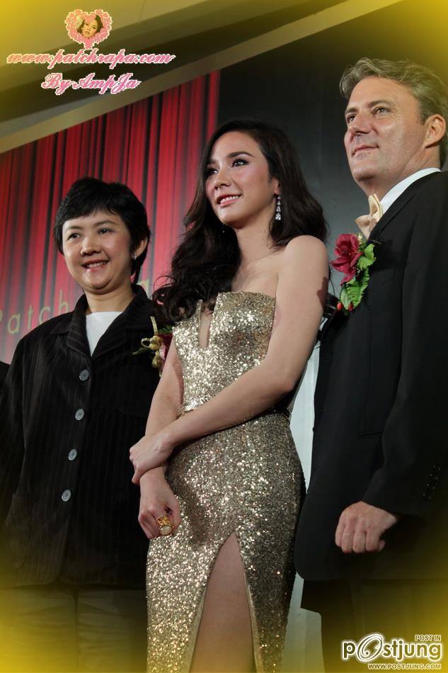 Surprise Superstar !!!,,