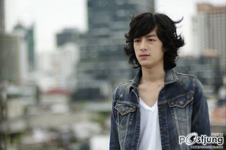 {{ Piz }} : บอม ธนา หนุ่มมาดเซอร์ น่ารักที่สุดในระบบสุริยะจักรวาล