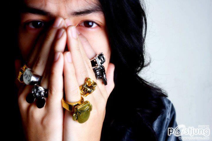 {{ Piz }} : บอม ธนา หนุ่มมาดเซอร์ น่ารักที่สุดในระบบสุริยะจักรวาล