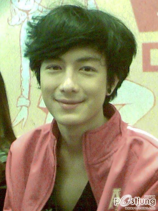 {{ Piz }} : บอม ธนา หนุ่มมาดเซอร์ น่ารักที่สุดในระบบสุริยะจักรวาล