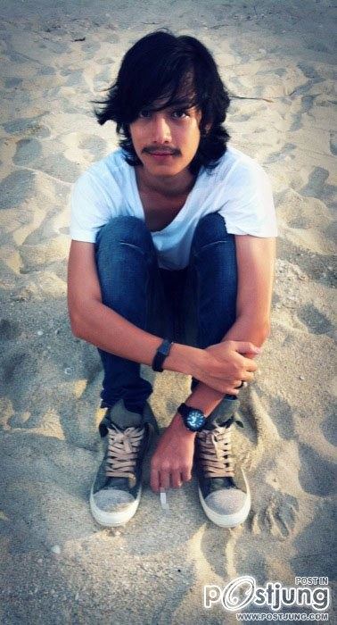 {{ Piz }} : บอม ธนา หนุ่มมาดเซอร์ น่ารักที่สุดในระบบสุริยะจักรวาล