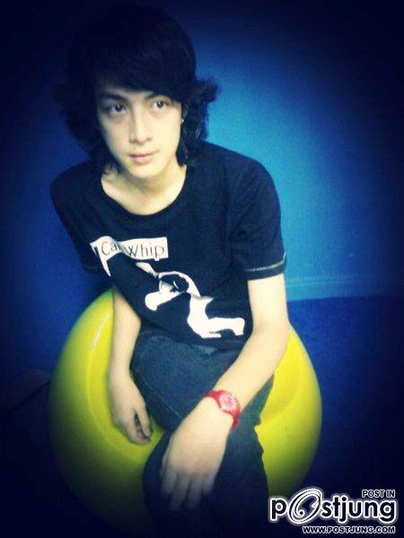 {{ Piz }} : บอม ธนา หนุ่มมาดเซอร์ น่ารักที่สุดในระบบสุริยะจักรวาล