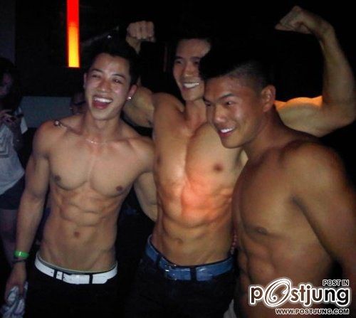 HEY BOYZZ ... 2