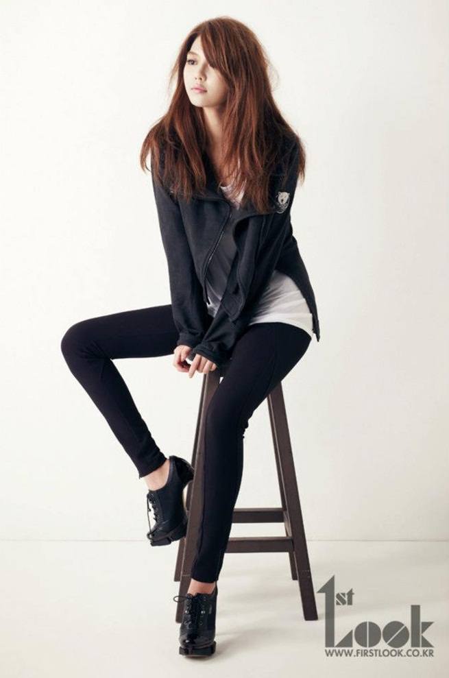 SooYoung @ 1st Look Magazine vol.29 September 2012