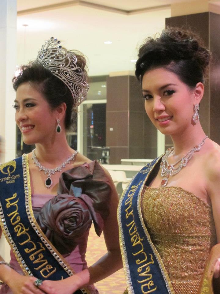 งานมัดหมี่ไหมไทย..สายใยชนบท