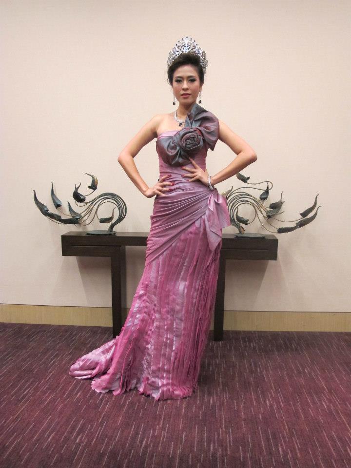 งานมัดหมี่ไหมไทย..สายใยชนบท