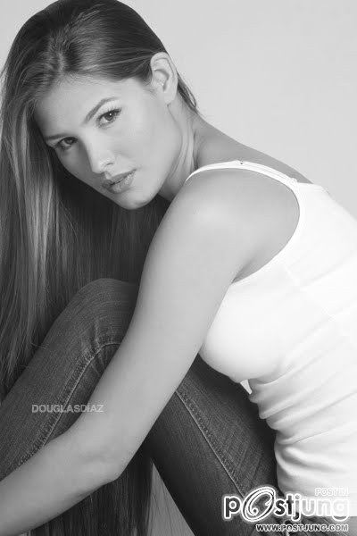 ตัวแทนMiss Earth ของเวเนซูเอล่าปี2012