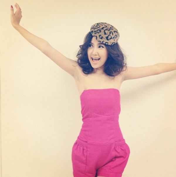 [AF9] ไอซ์ เนสท์ โซ่ ไบร์ท เอิร์ท ถ่ายแบบนิตยสาร Kazz ฉบับเดือน ต.ค.