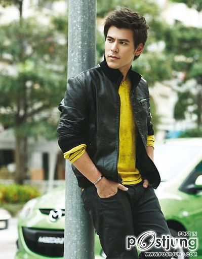 จะเรียกว่าหล่อหรือน่ารักดี