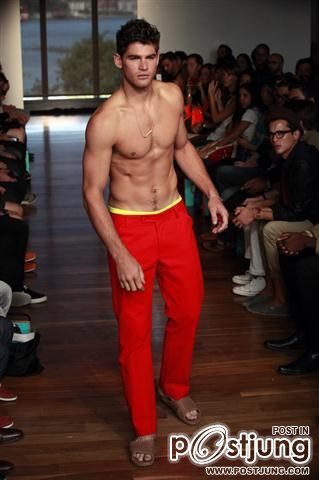 นายแบบเซ็กซี่จากนิวยอร์คแฟชั่นวีค [eye candy]