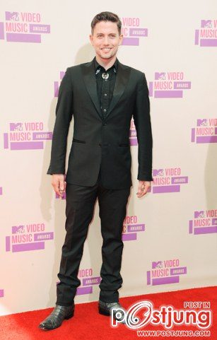 คัดสรรมาให้ดูแล้ว MTV Video Music Awards 2012 [red carpet]