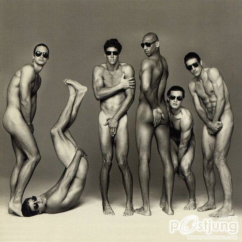 มองให้อาร์ท 47