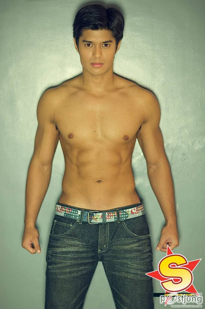 อกแน่นๆแซ่บๆ