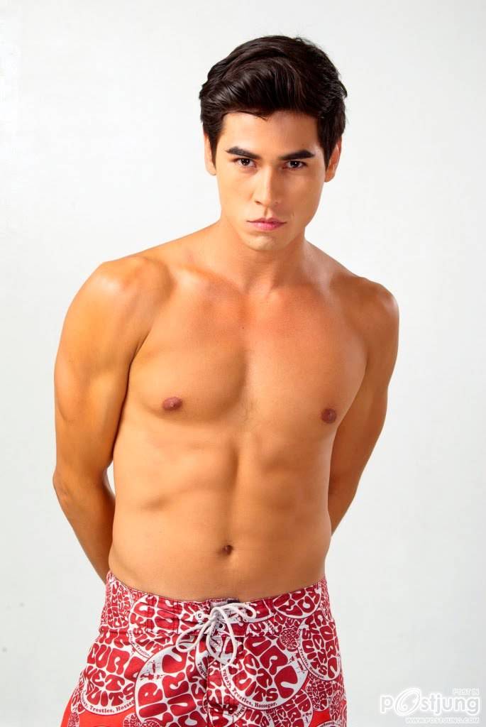 อกแน่นๆแซ่บๆ