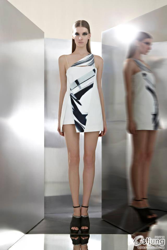 Material Girl, Material World