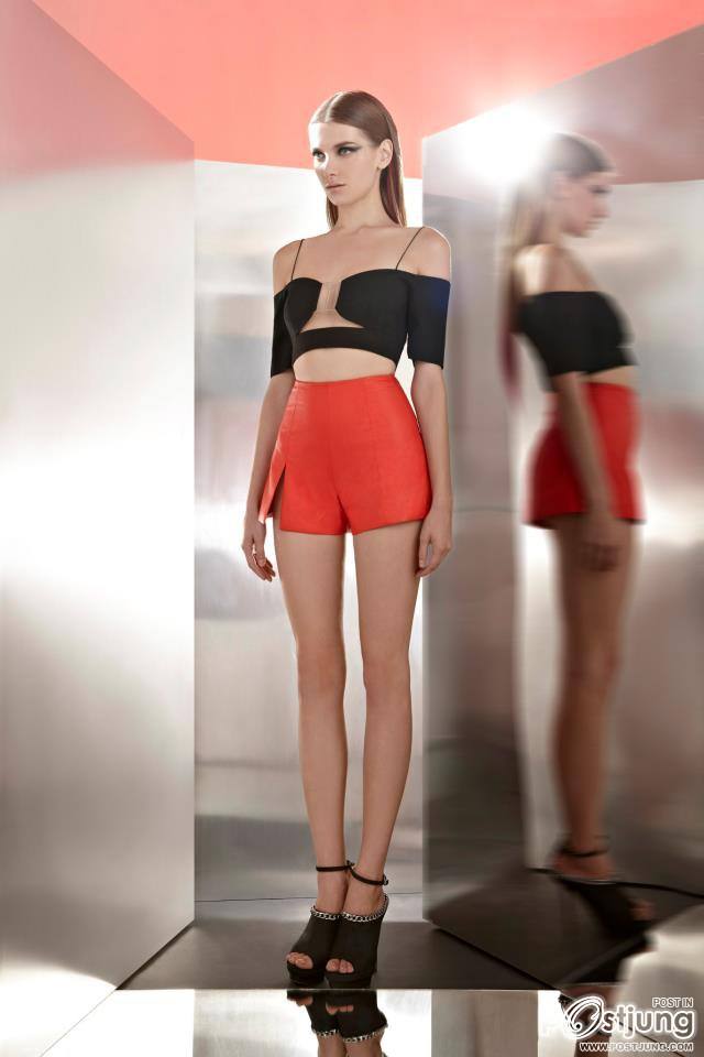 Material Girl, Material World