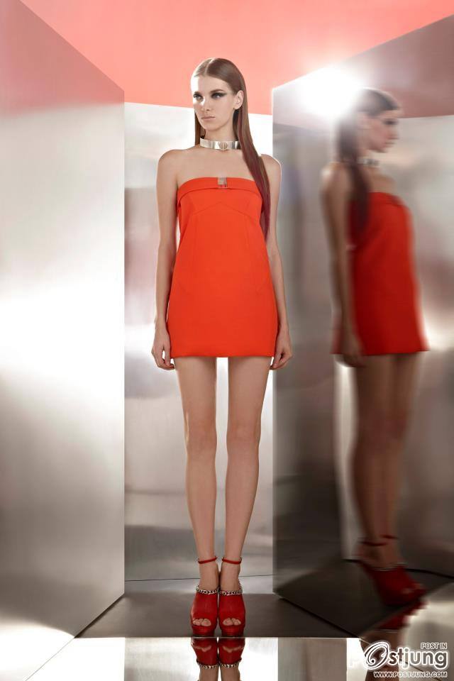 Material Girl, Material World