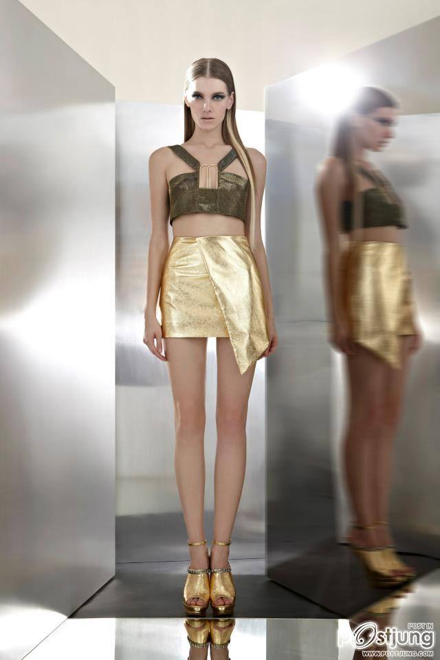 Material Girl, Material World