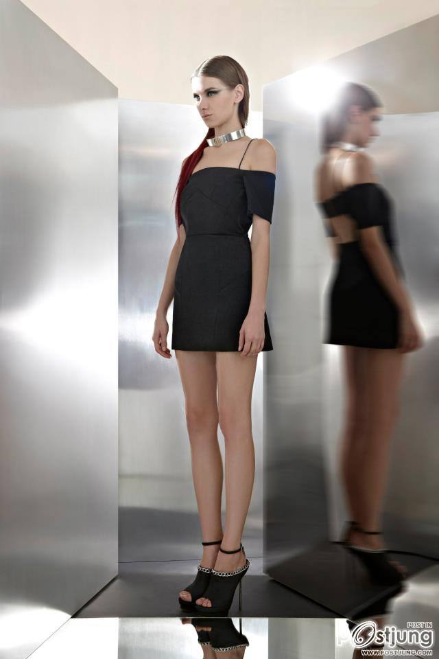 Material Girl, Material World