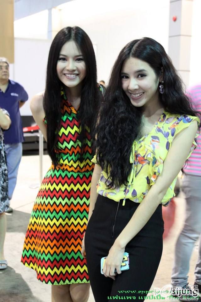 แอปเปิ้ล The Star 7 ขาว หุ่นดี  ขาสวย+ขายาว ม๊วกกกก