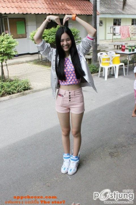 แอปเปิ้ล The Star 7 ขาว หุ่นดี  ขาสวย+ขายาว ม๊วกกกก