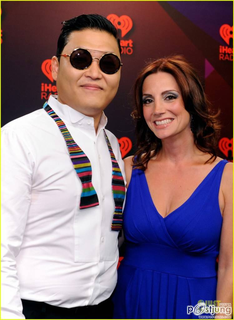 Psy Teaches Usher 'Gangnam Style' Dance at iHeartRadio!