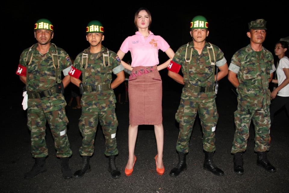 น้องแจ๊ส มิสทิฟฟานี่ สวยและจิตใจงาม