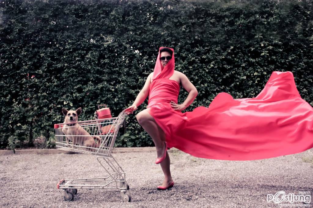 คุณยายขาหนูจับหมาป่าไดแล้วค่ะ