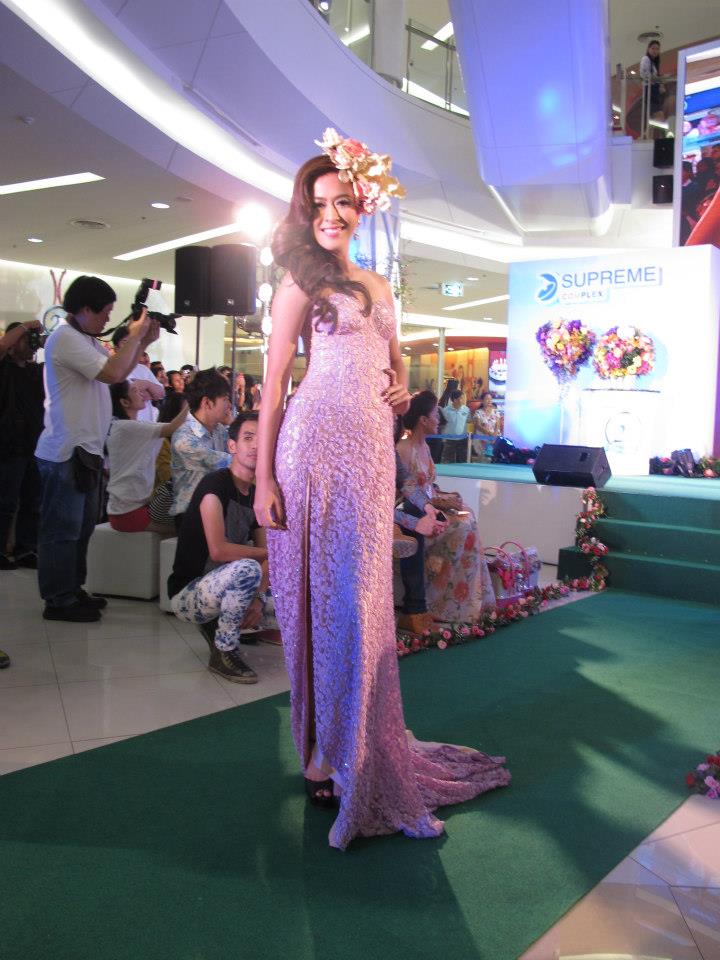 งานครบ 2 ปีสุพรีมคอมเพล็กซ์