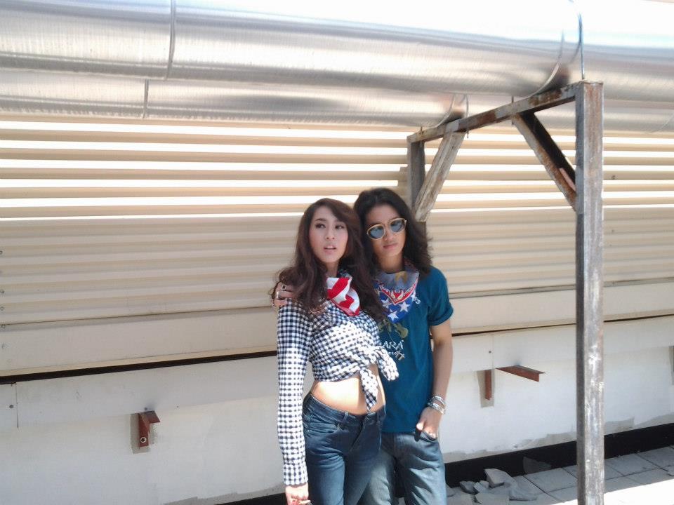 เป้-อารักษ์ & โบ-ธัญญะสุภางค์ @ C.life Magazine issue 5 September 2012