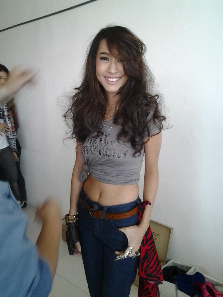 เป้-อารักษ์ & โบ-ธัญญะสุภางค์ @ C.life Magazine issue 5 September 2012