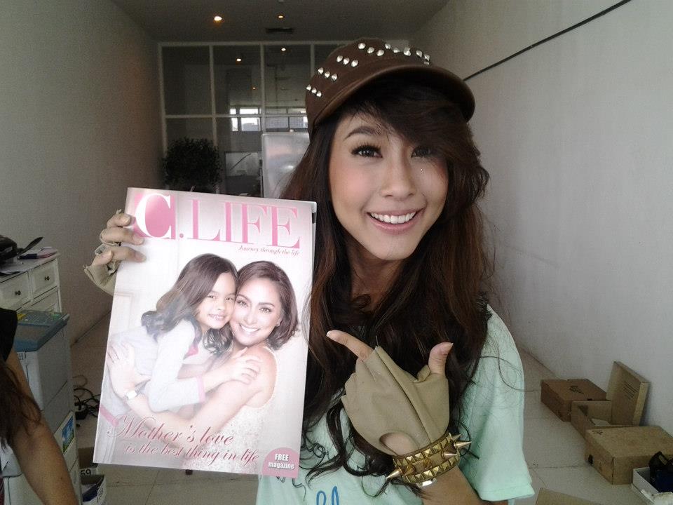 เป้-อารักษ์ & โบ-ธัญญะสุภางค์ @ C.life Magazine issue 5 September 2012