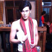 บอม ธนิน หนุ่มที่ตกเป็นข่าวว่าเป็นแฟน โฟกัส