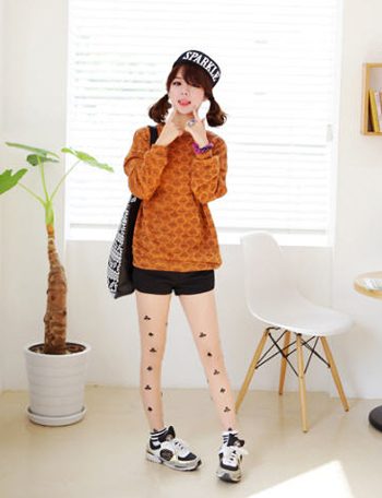 แฟชั่น คอลเลคชั่น ถุงน่องเก๋ ๆ