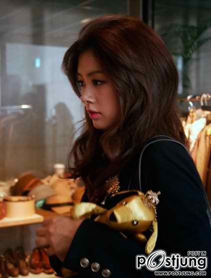 มาดู 3 สาวน่ารักเหล่านี้กันสิ