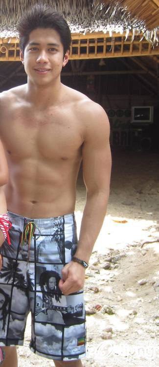 Aljur Abrenica