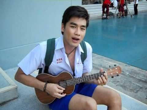 เพ็ชร ฐกฤต พระเอกหนุ่ม สุดฮอตจาก สื่อรักสัมผัสหัวใจ