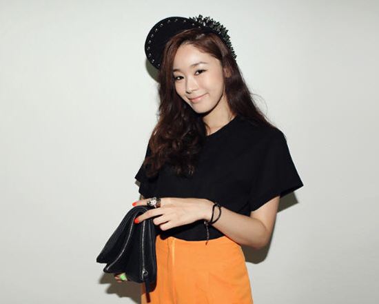 แฟชั่น แอคเซสเซอรี่ แหลม ๆ คม ๆ หนาม มาแรง!!