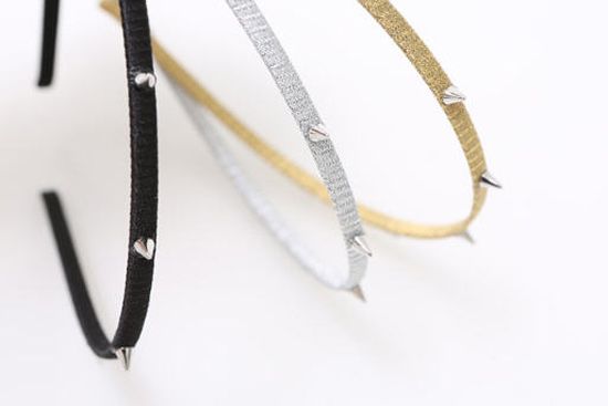 แฟชั่น แอคเซสเซอรี่ แหลม ๆ คม ๆ หนาม มาแรง!!