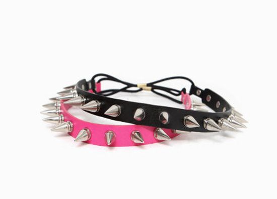 แฟชั่น แอคเซสเซอรี่ แหลม ๆ คม ๆ หนาม มาแรง!!