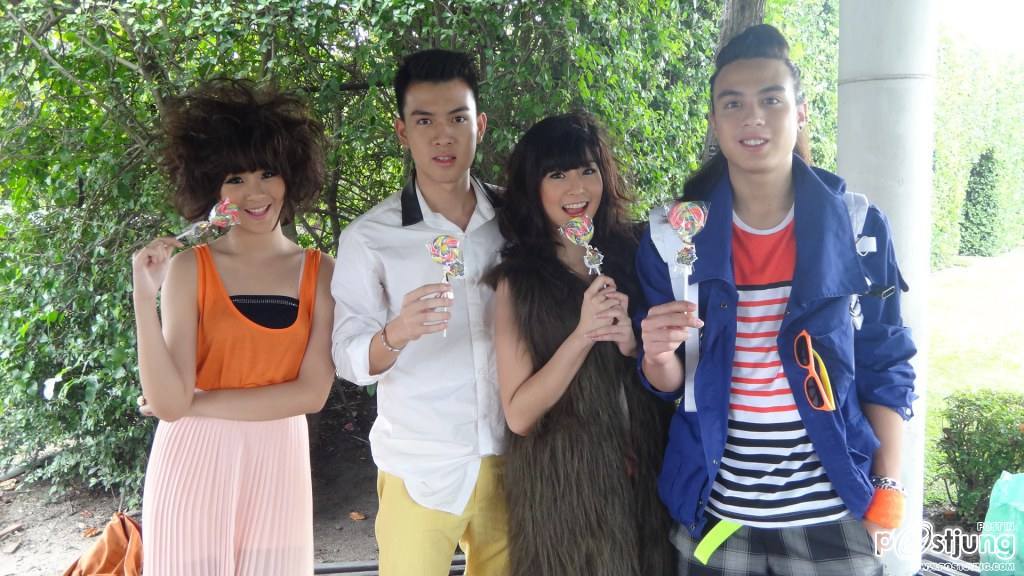 อมยิ้ม^^