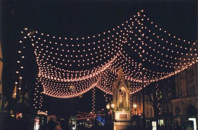 โลกนี้ช่างสวยงาม ๑๔