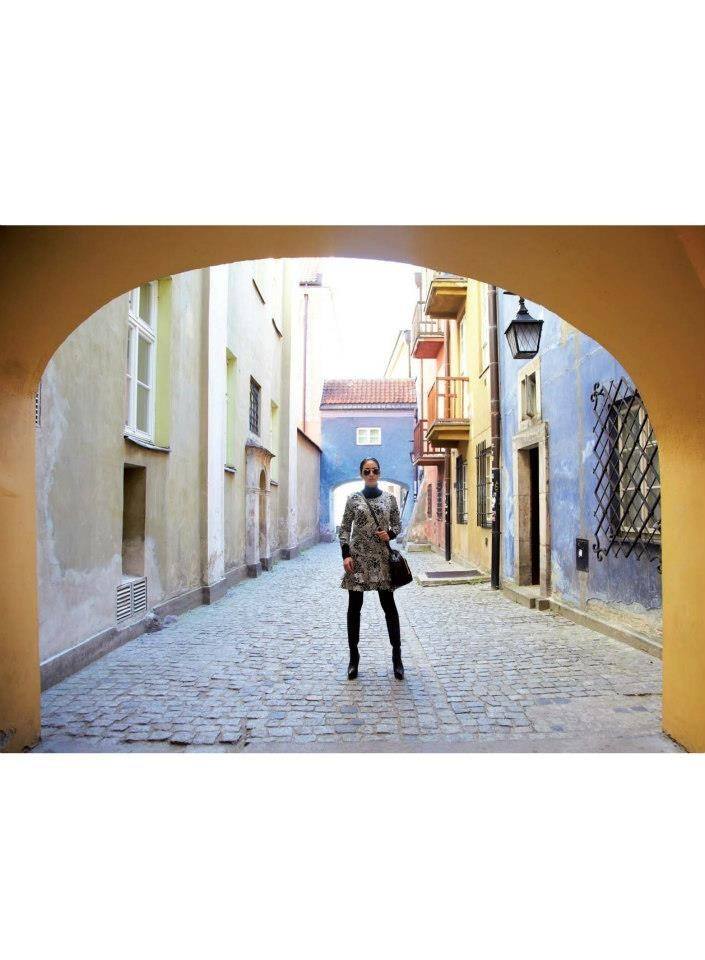 จุ๋ย-วรัทยา @ เพื่อนเดินทาง vol.34 no.394 October 2012