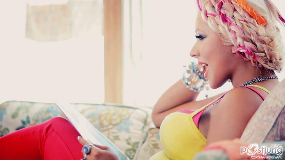 Christina Aguilera (  MV )