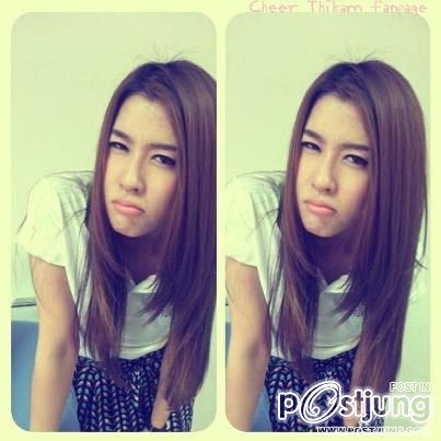 เชียร์ น่ารัก อ่ะ ^_^