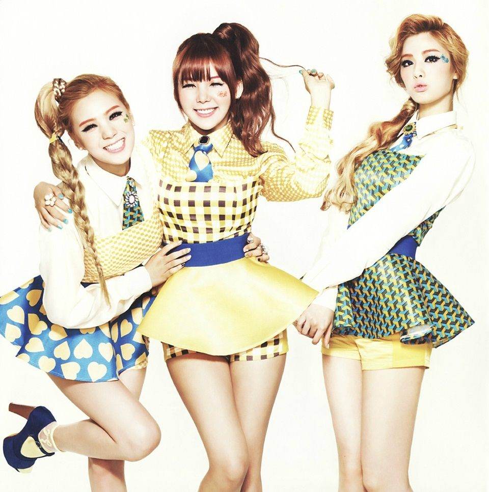 Orange Caramel : The First Album  "Lipstick"