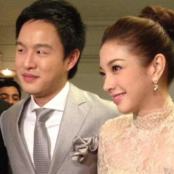 หวานชื่น! แป้ง-ผู้กองต้อม เข้าพิธีหมั้นแล้ว