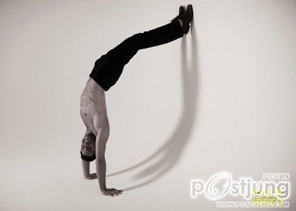 Ryan at Just Jared : HQ images